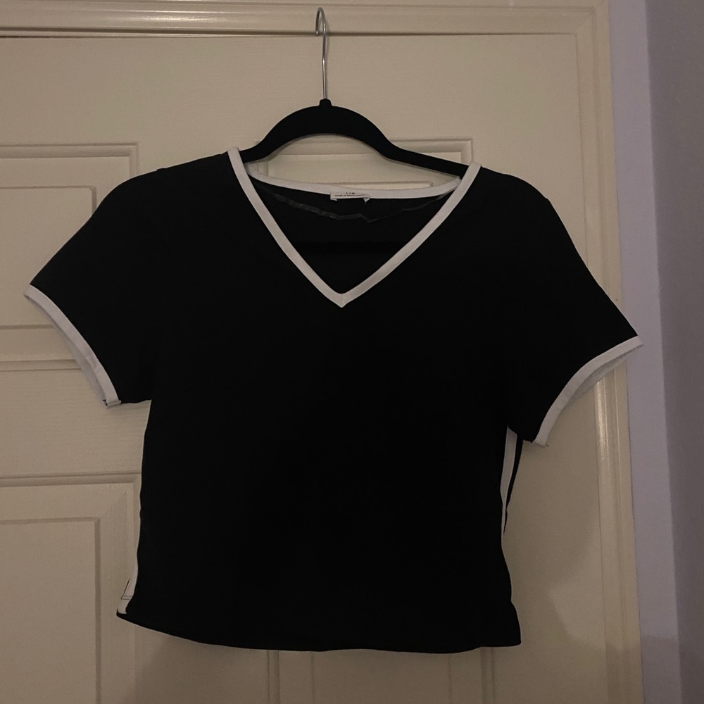 Black baby tee with white detailing